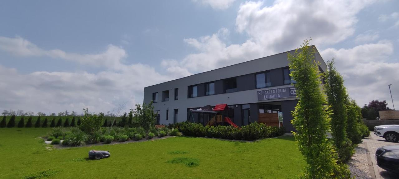 Relaxcentrum Ludmila Cabaj-Capor Exterior photo